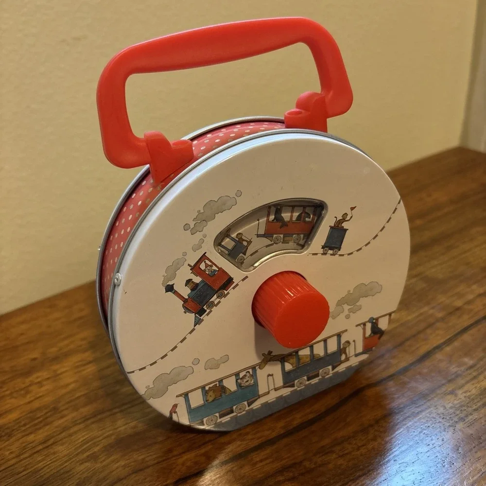 Egmont Musical Tin Radio Train Plays How Much Is That Doggie In The Window